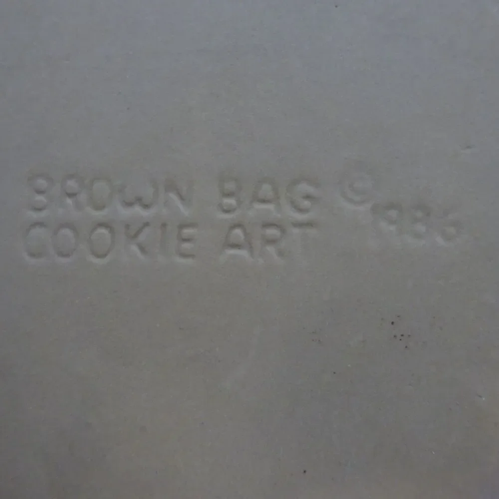 Brown Bag Cookie Art Vintage Heart Cookie Mold Folk Art Floral